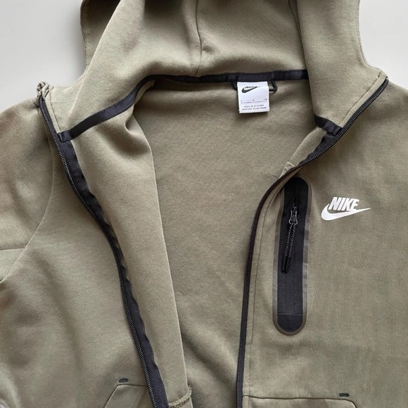 Nike Sportswear Tech Fleece Olive Green Hoodie Full Zip Jacket Womens Small - Picture 4 of 9